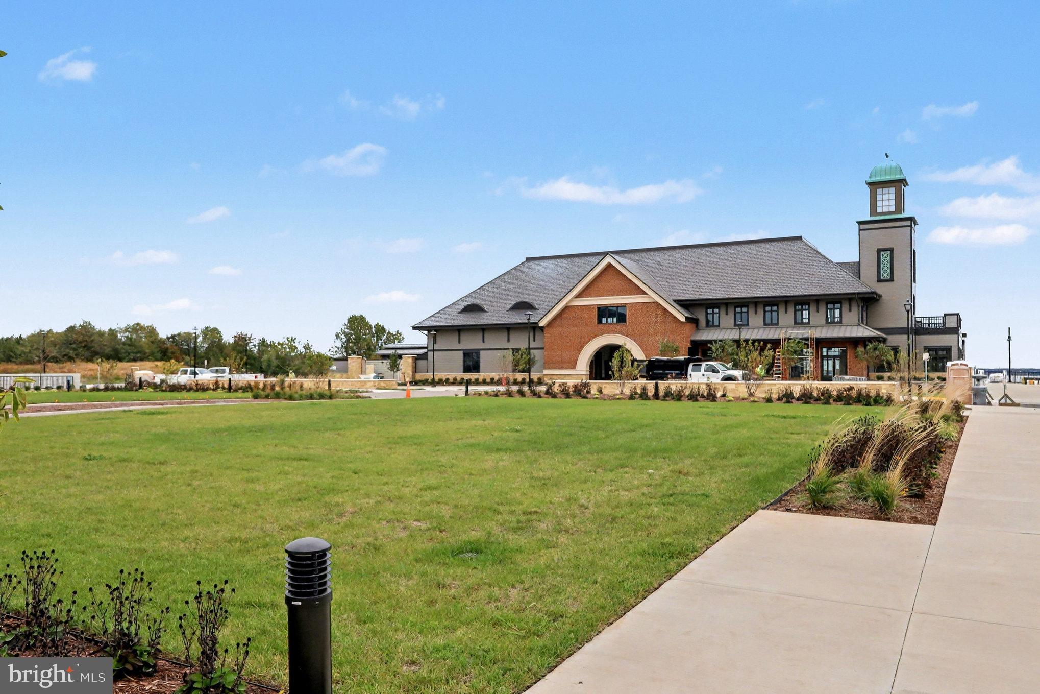 2350 SWEET PEPPERBRUSH LOOP