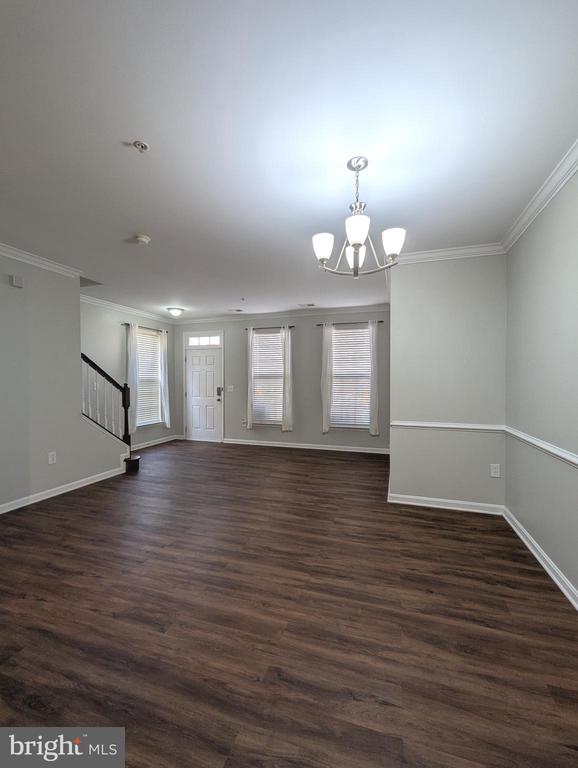 2419 RAINSWOOD LANE