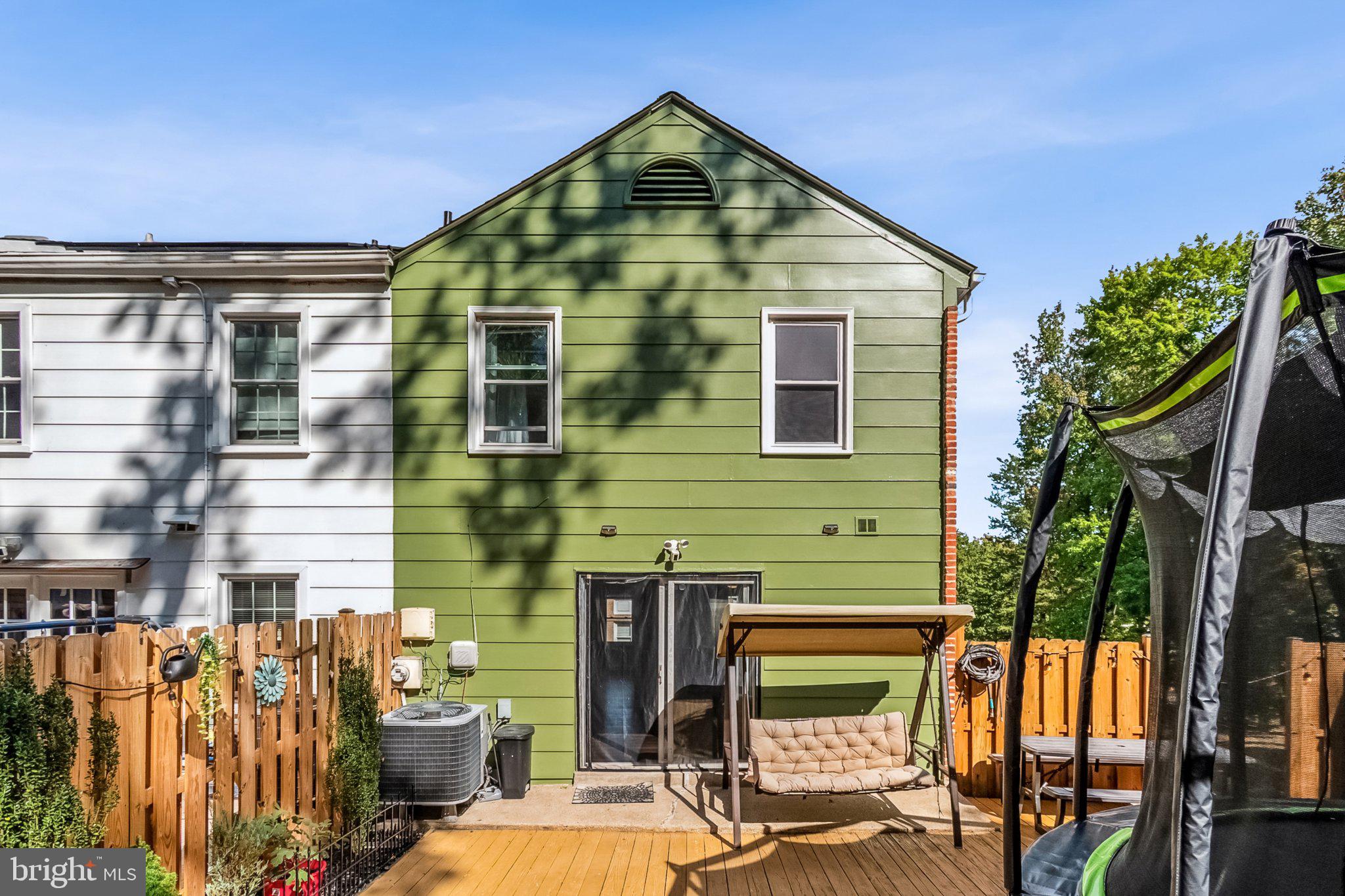 2923 WYTHE COURT