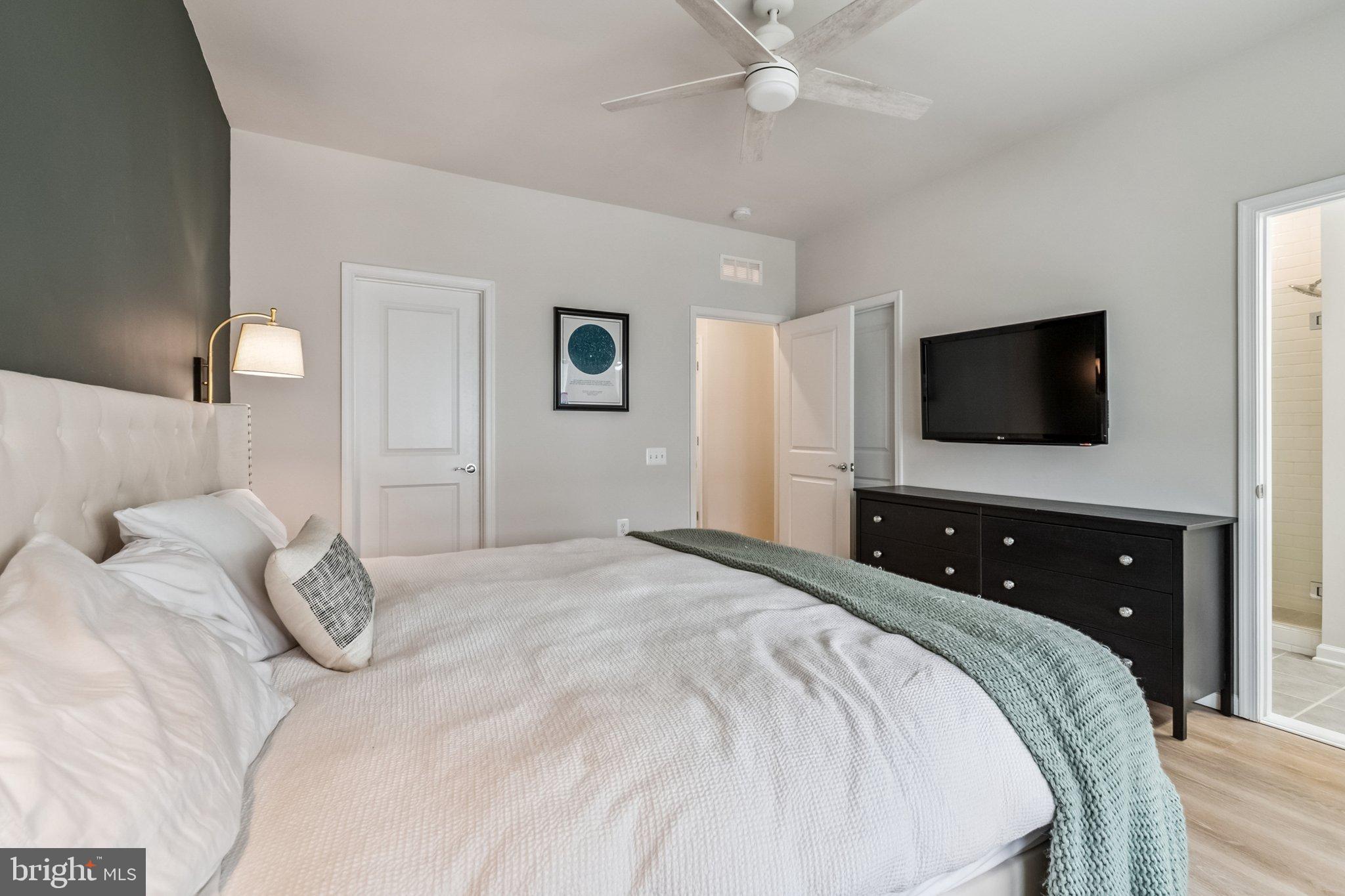 15055 JAXTON SQUARE LANE