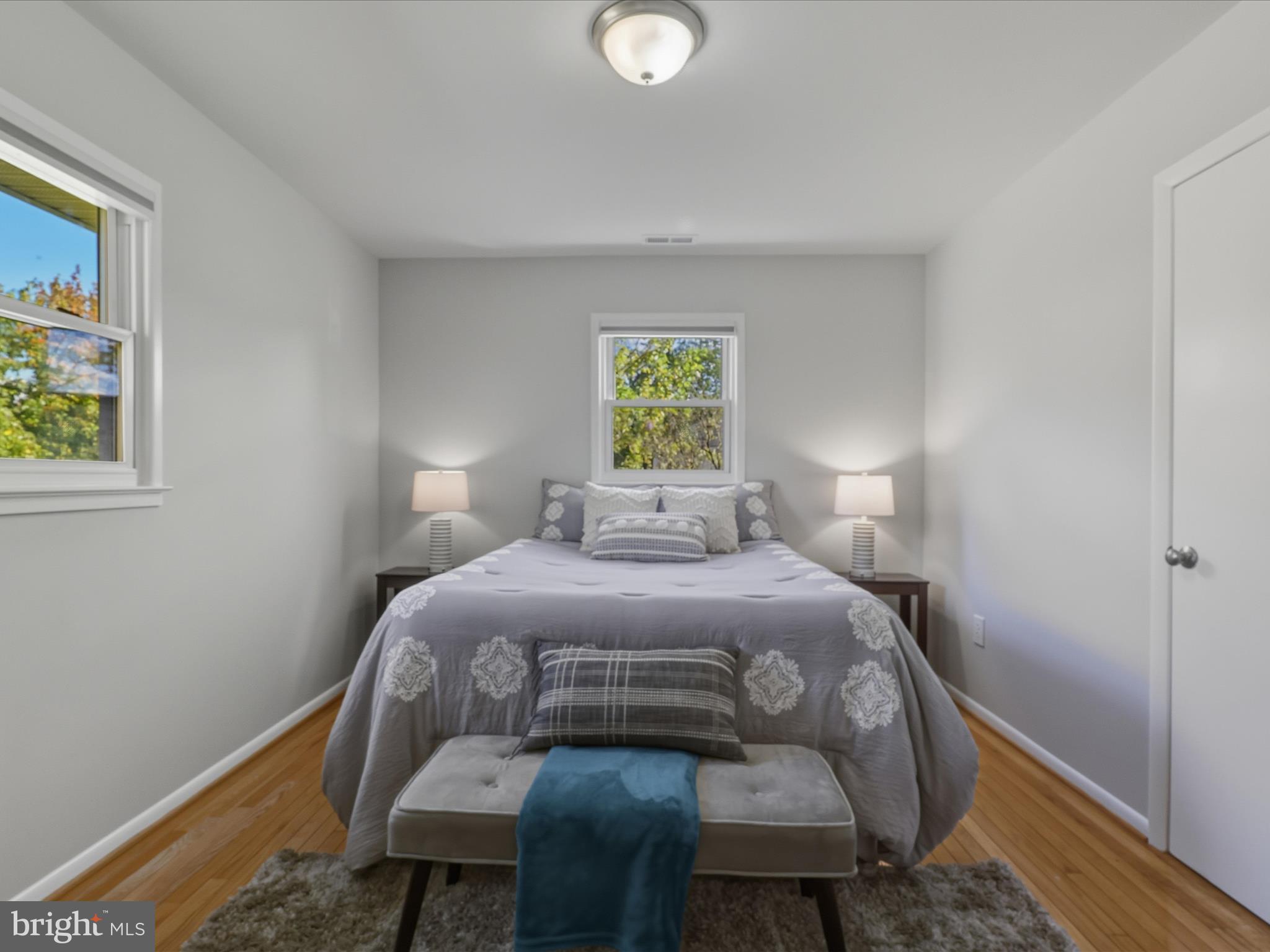 13203 HAMPSHIRE COURT