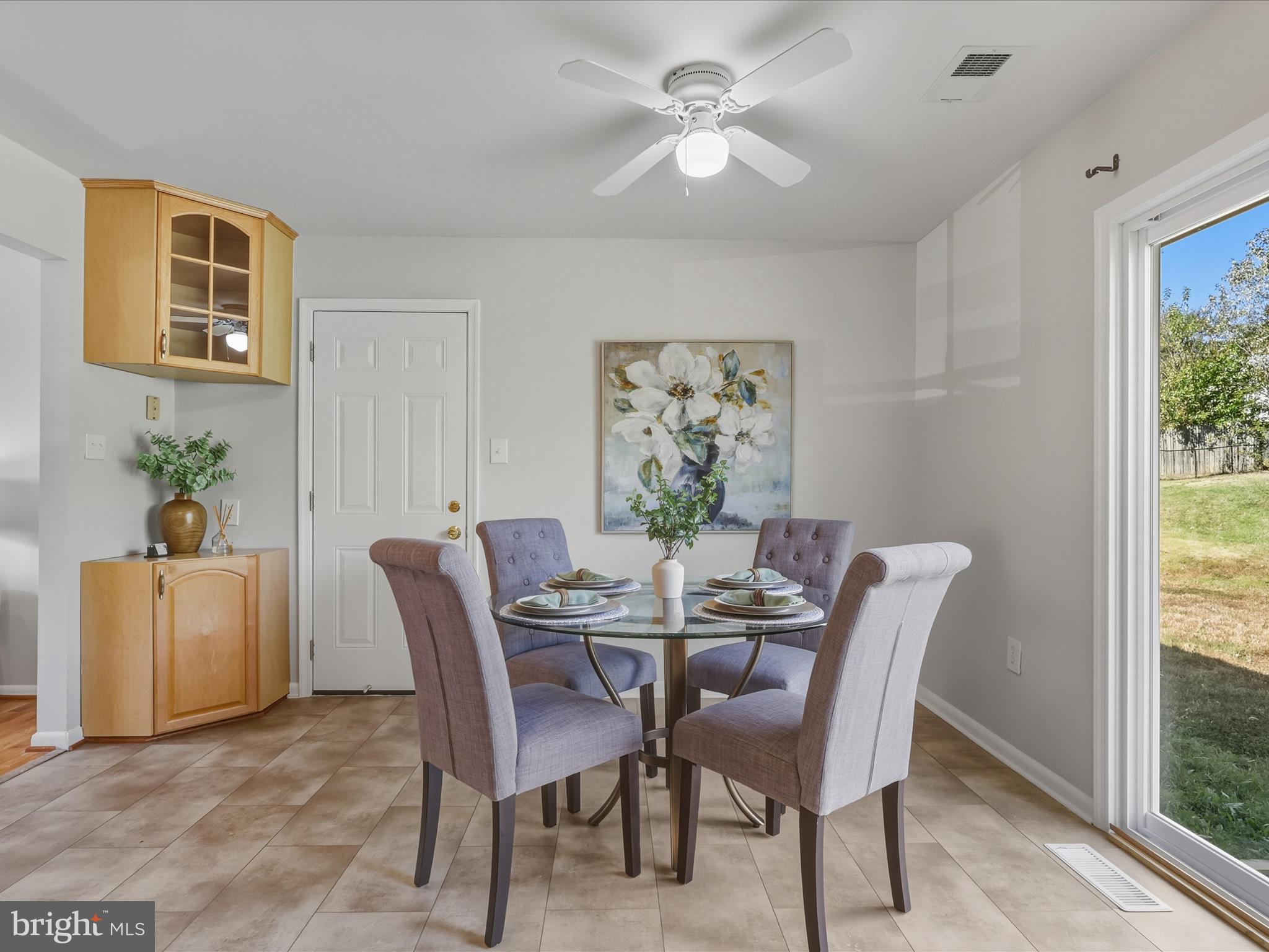 13203 HAMPSHIRE COURT