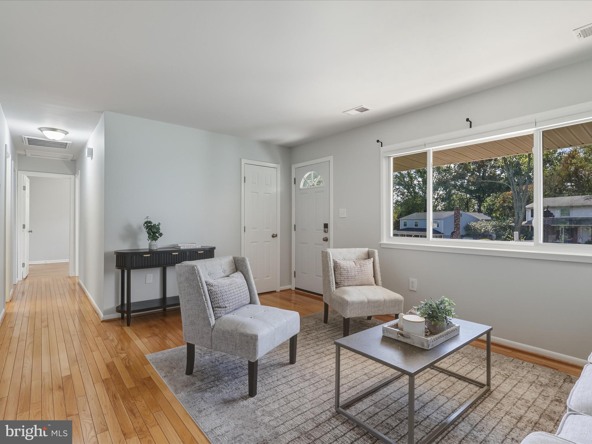 13203 HAMPSHIRE COURT