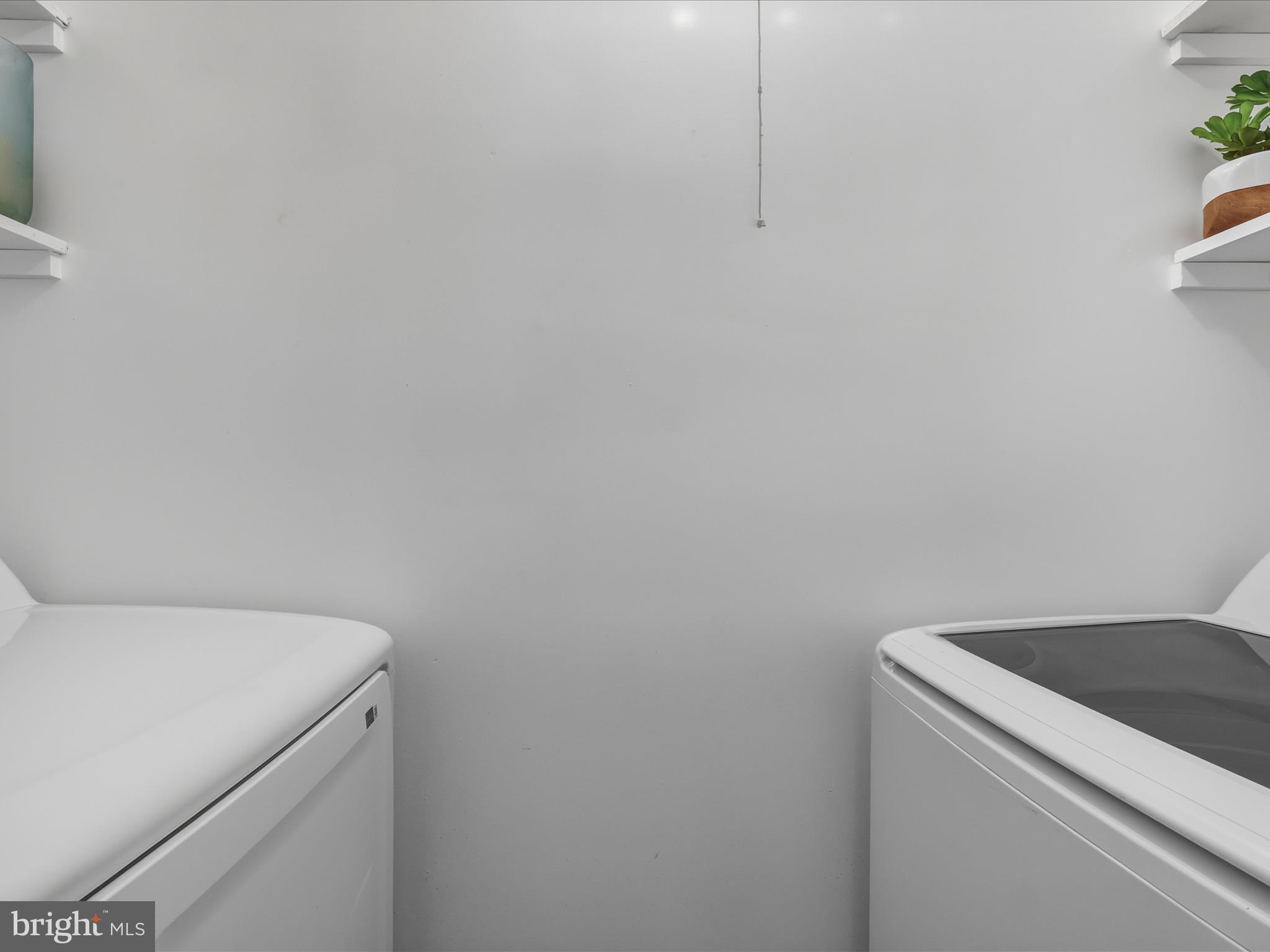 13203 HAMPSHIRE COURT