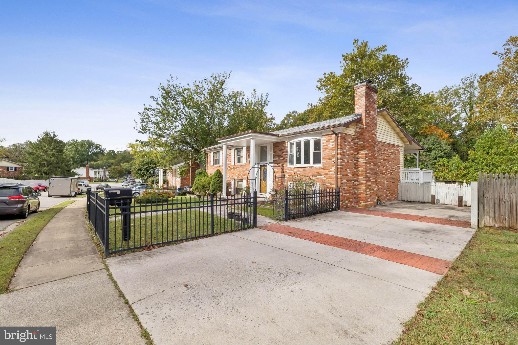 13612 KERRYDALE ROAD