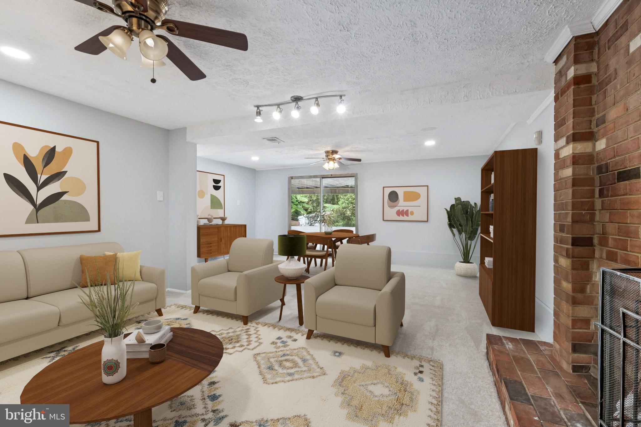 13612 KERRYDALE ROAD