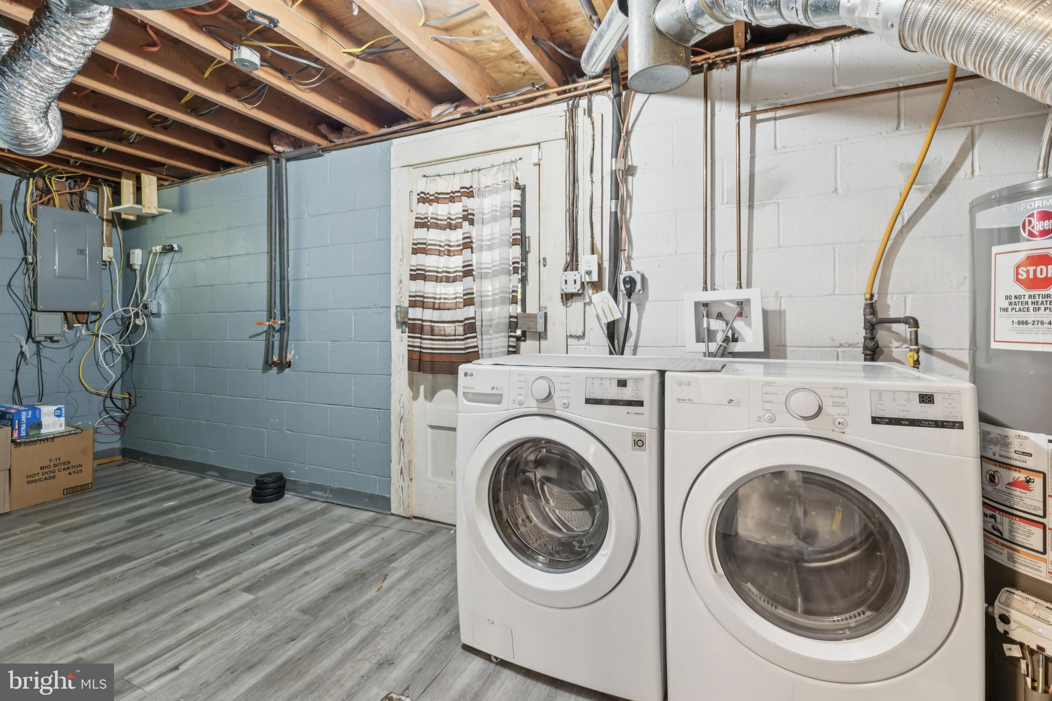 13612 KERRYDALE ROAD