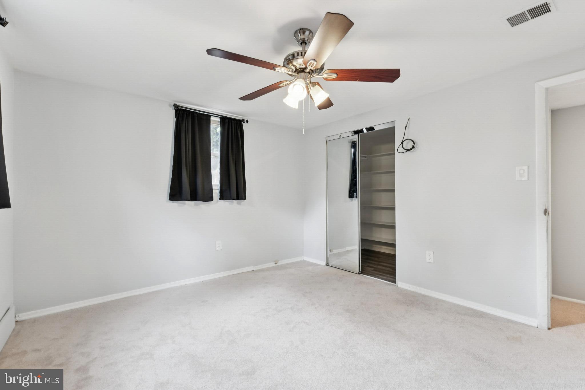 13612 KERRYDALE ROAD