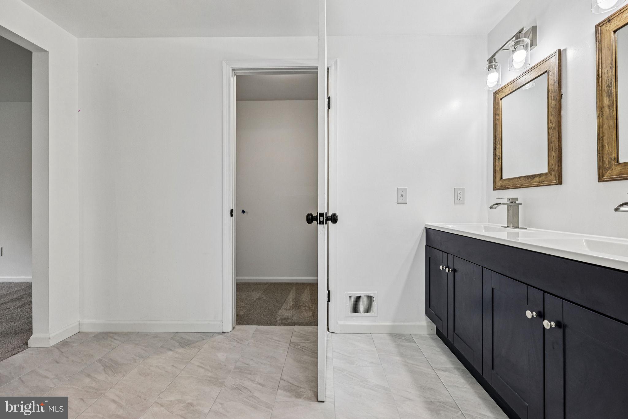 15331 EDGEHILL DRIVE