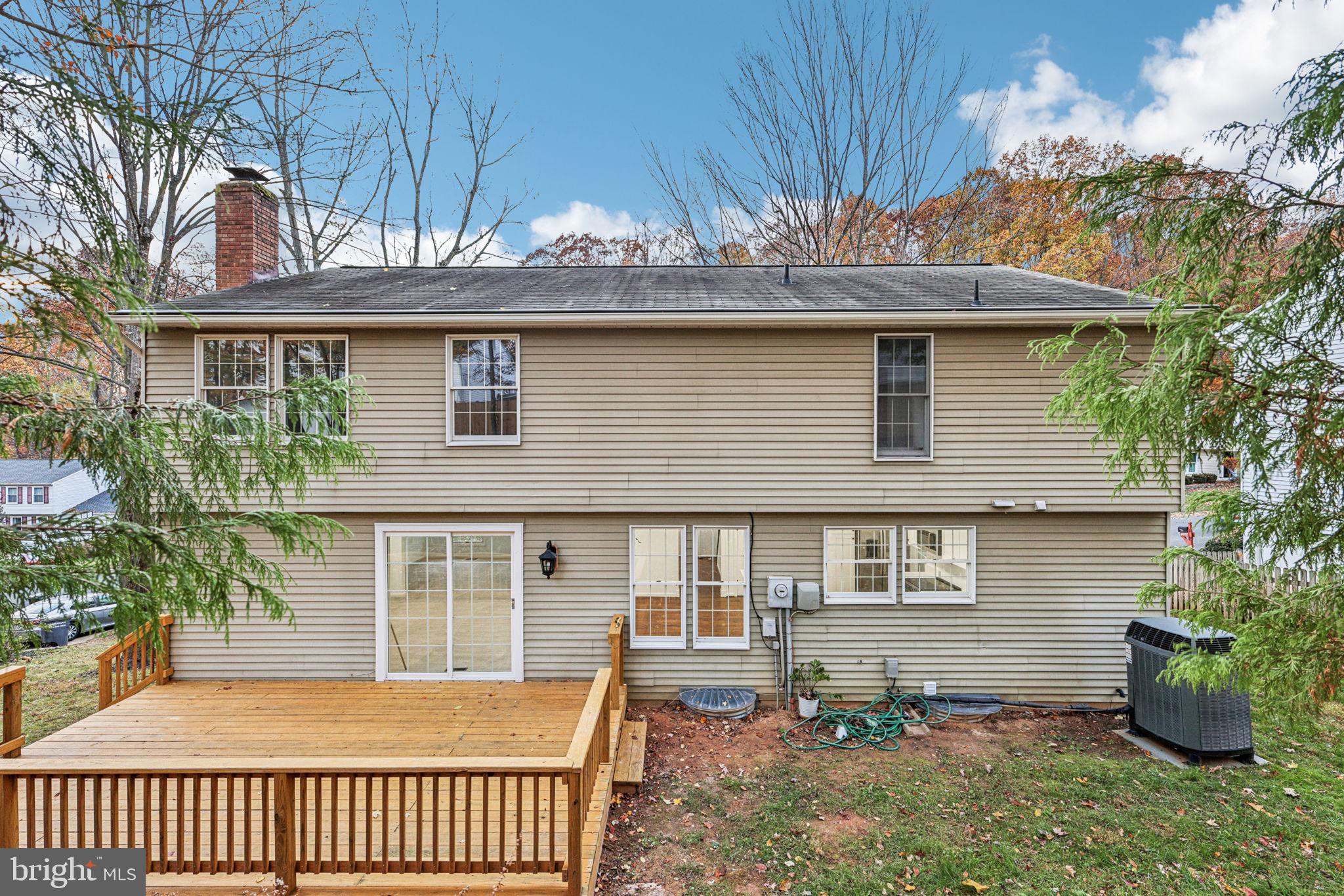 15331 EDGEHILL DRIVE