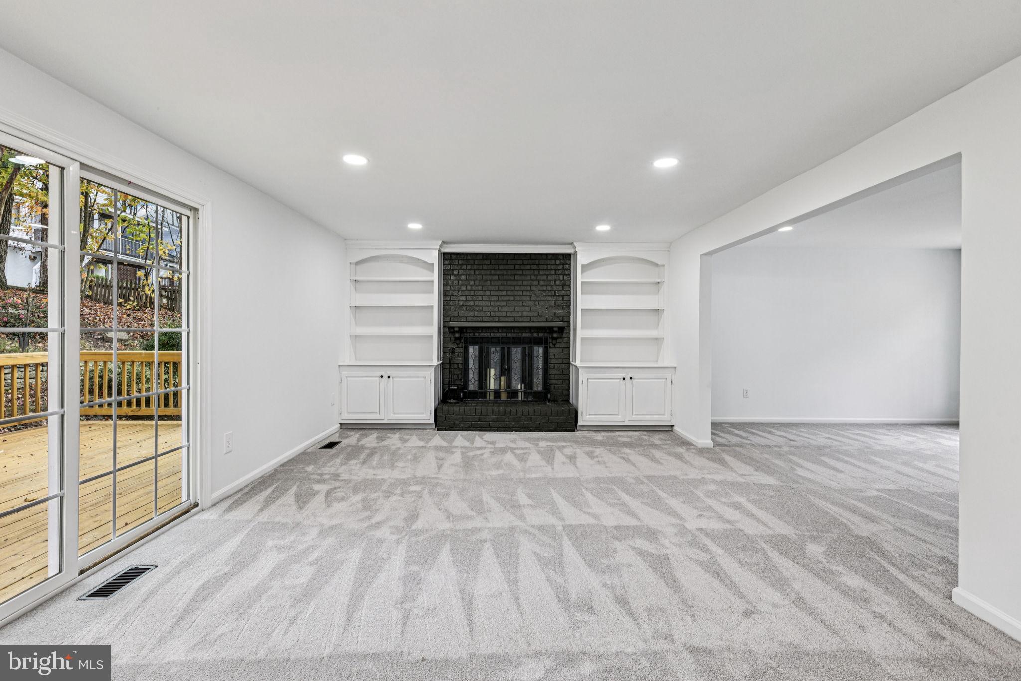 15331 EDGEHILL DRIVE