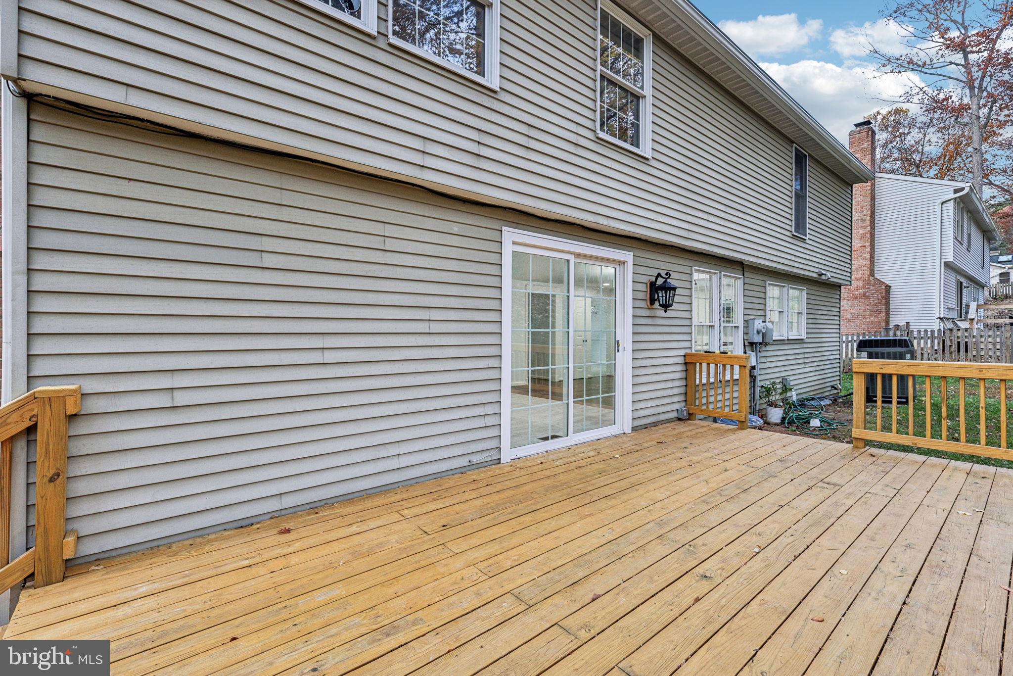 15331 EDGEHILL DRIVE