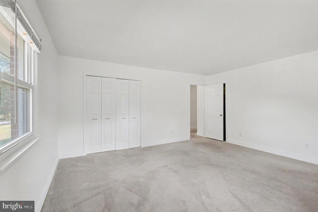 5000 BOBCAT COURT