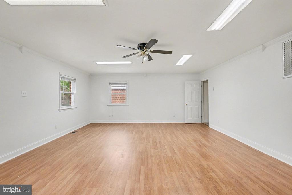 5000 BOBCAT COURT