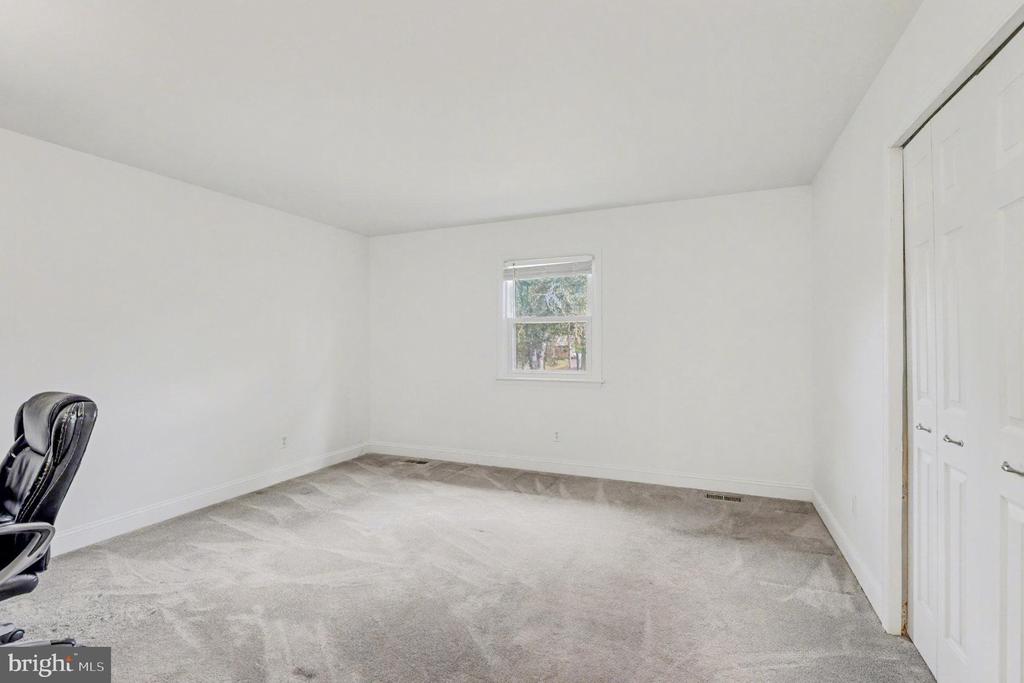 5000 BOBCAT COURT