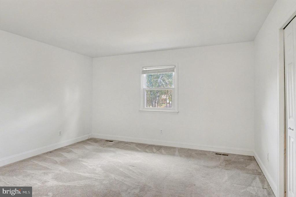 5000 BOBCAT COURT