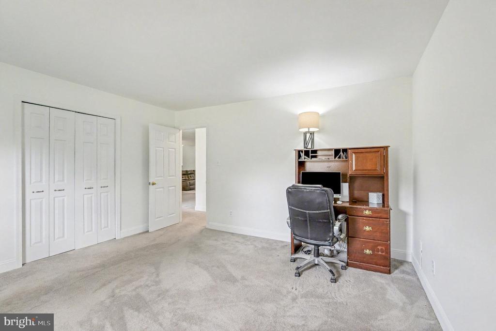 5000 BOBCAT COURT