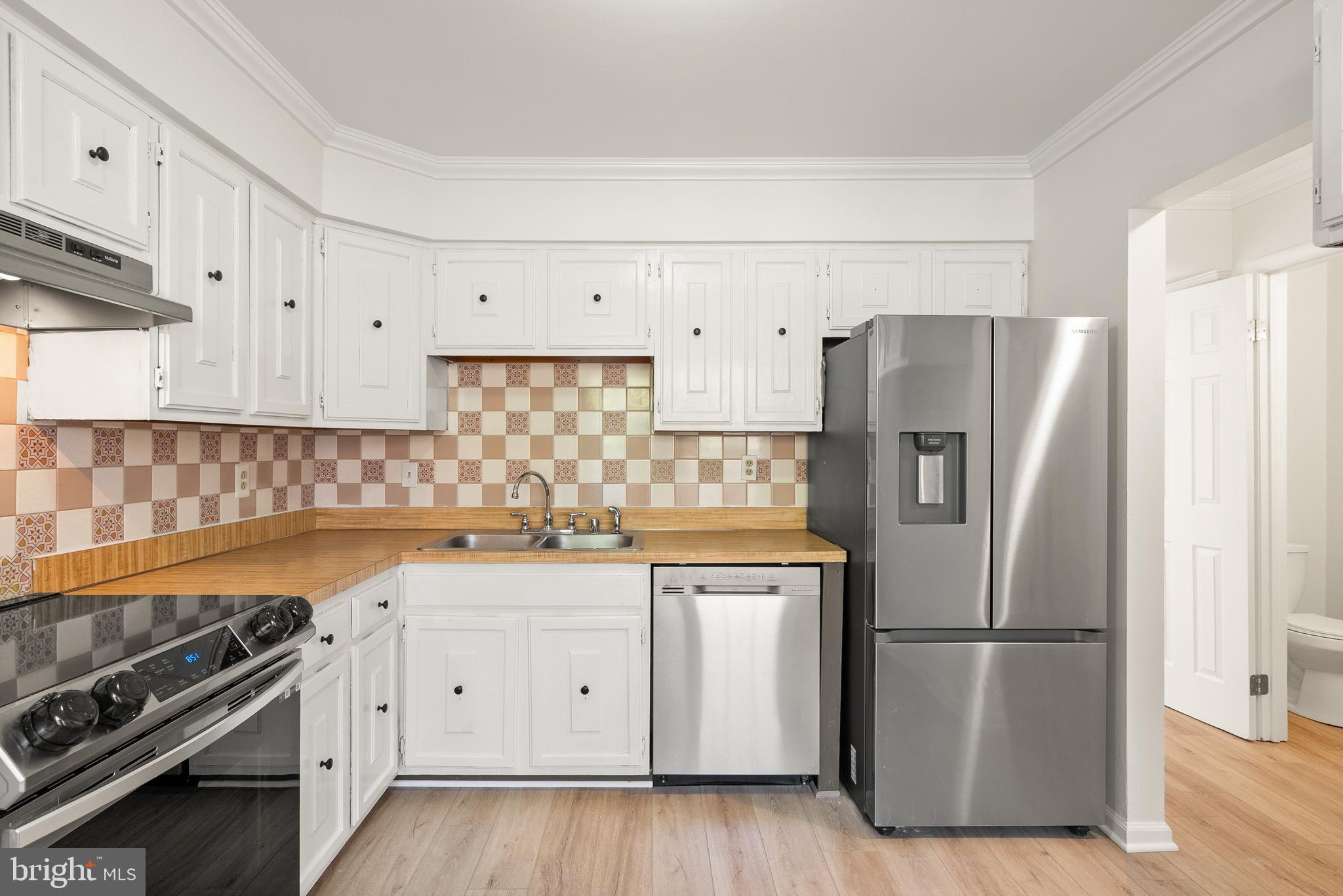 15278 CLOVERDALE ROAD