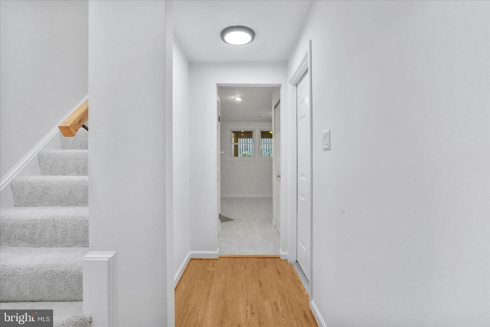 7858 BLUE GRAY CIRCLE