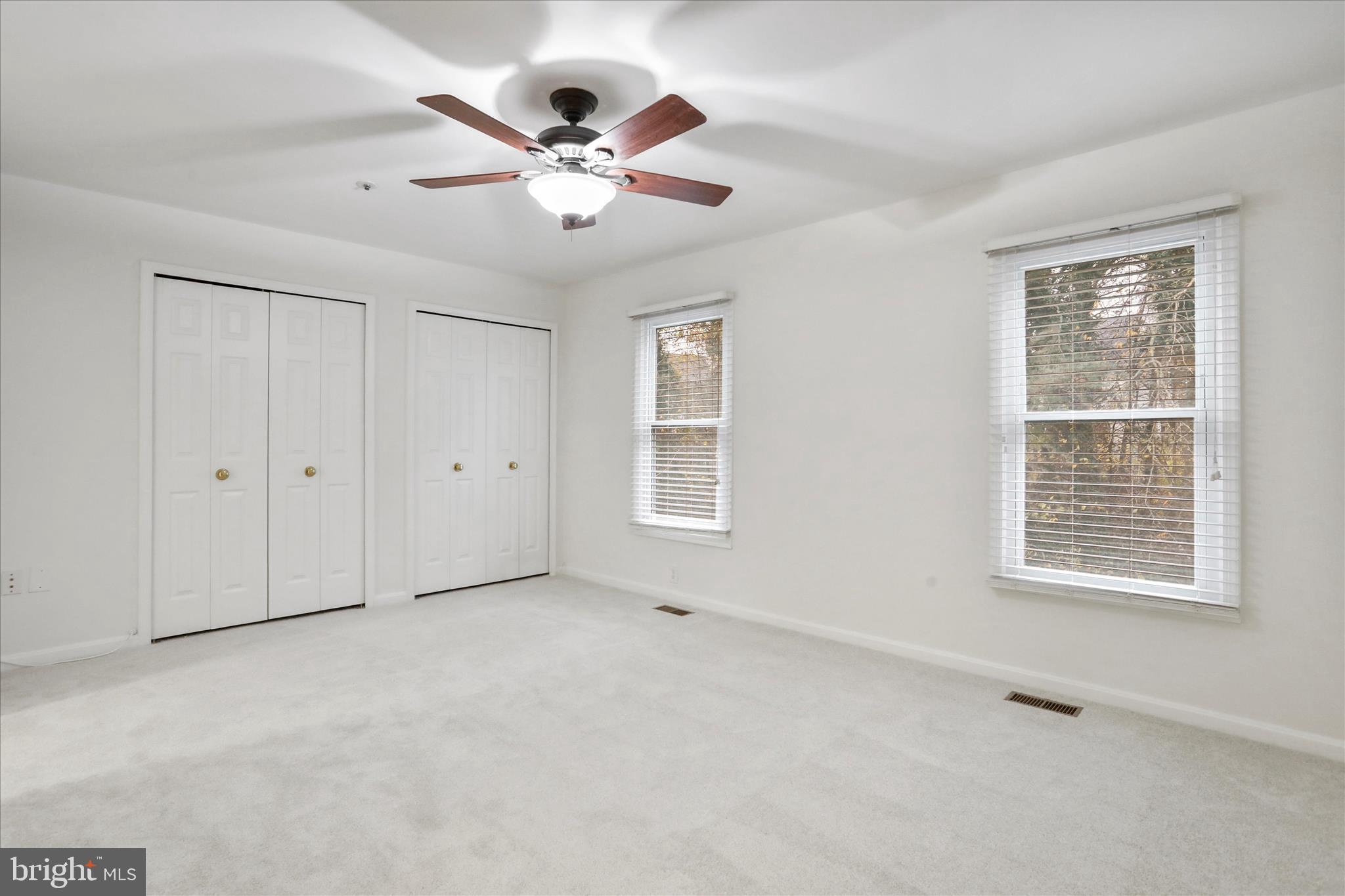 7858 BLUE GRAY CIRCLE