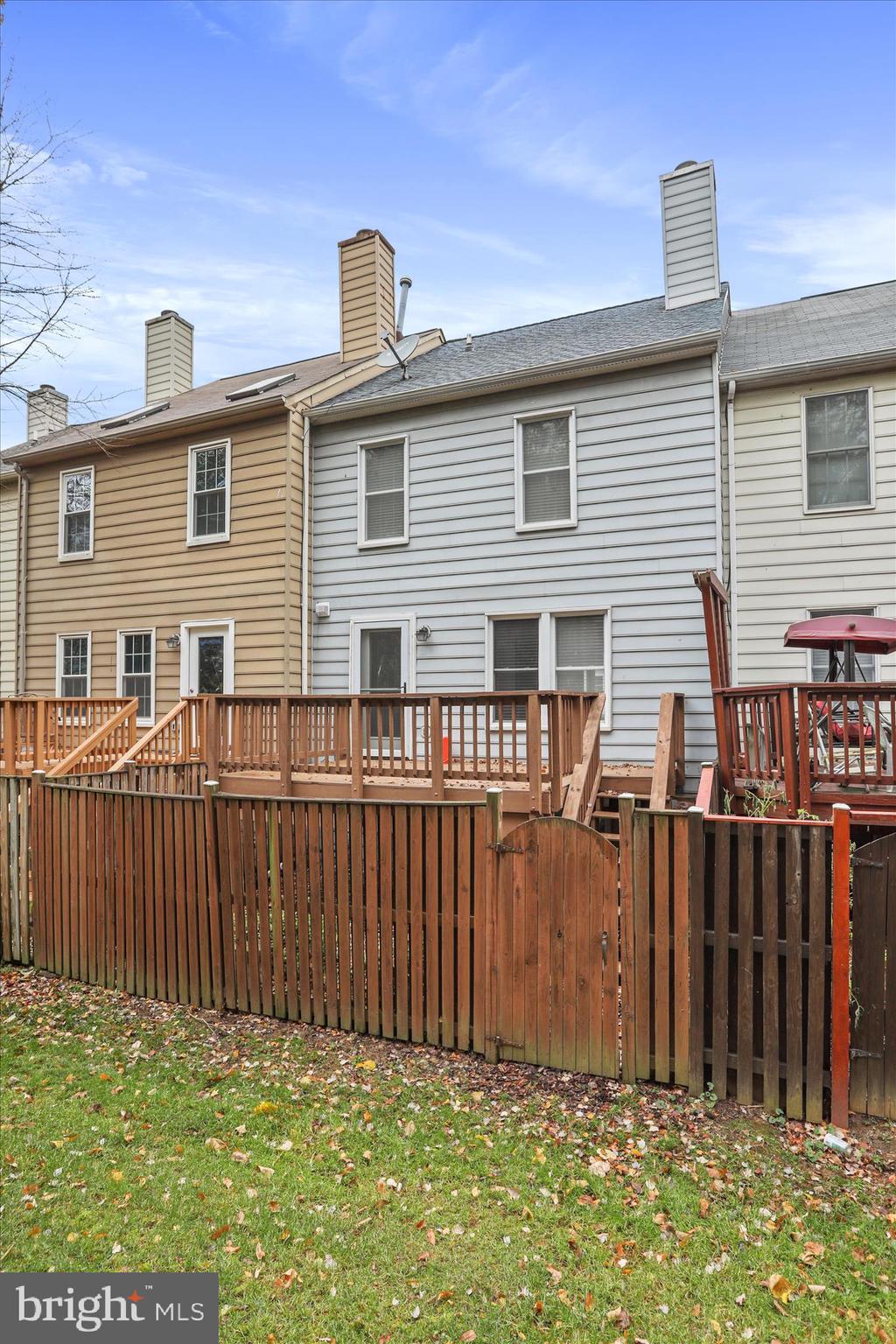 7858 BLUE GRAY CIRCLE