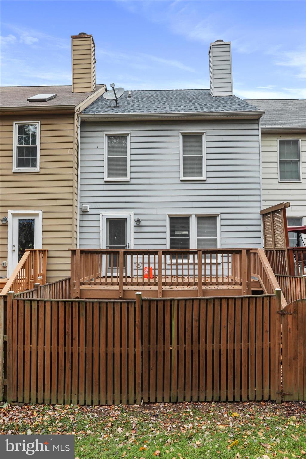 7858 BLUE GRAY CIRCLE