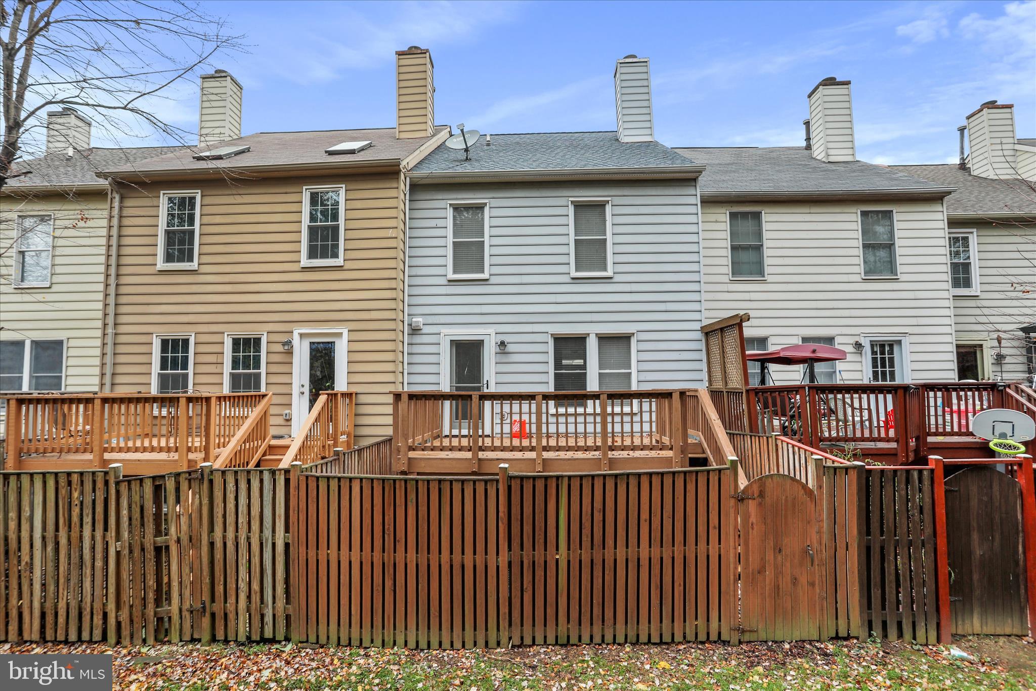 7858 BLUE GRAY CIRCLE