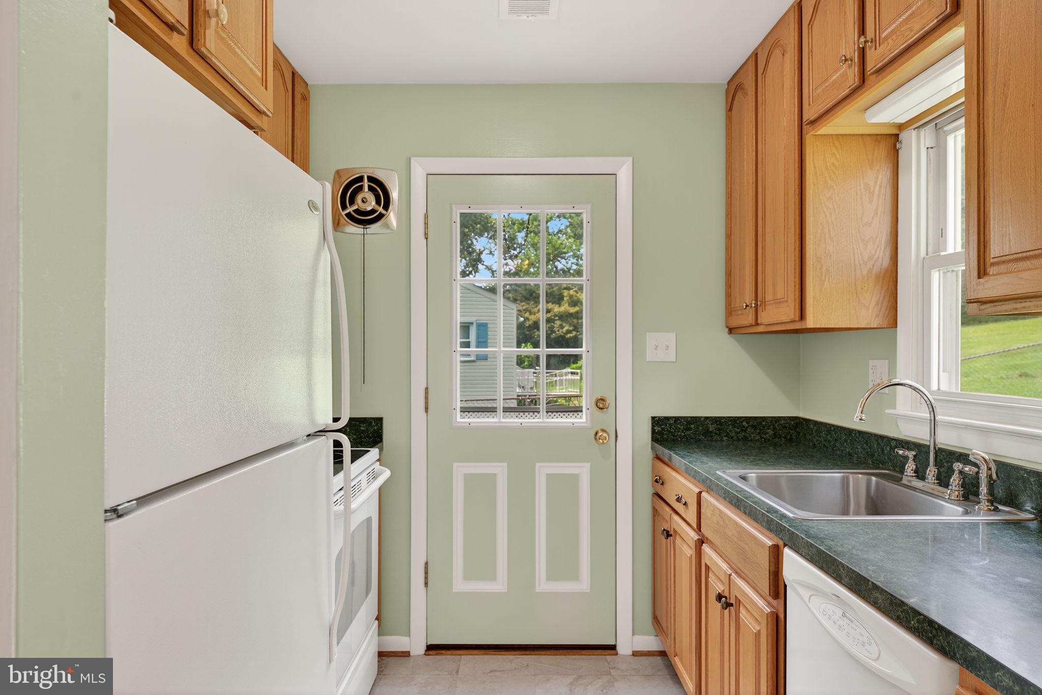 13430 GREENACRE DRIVE