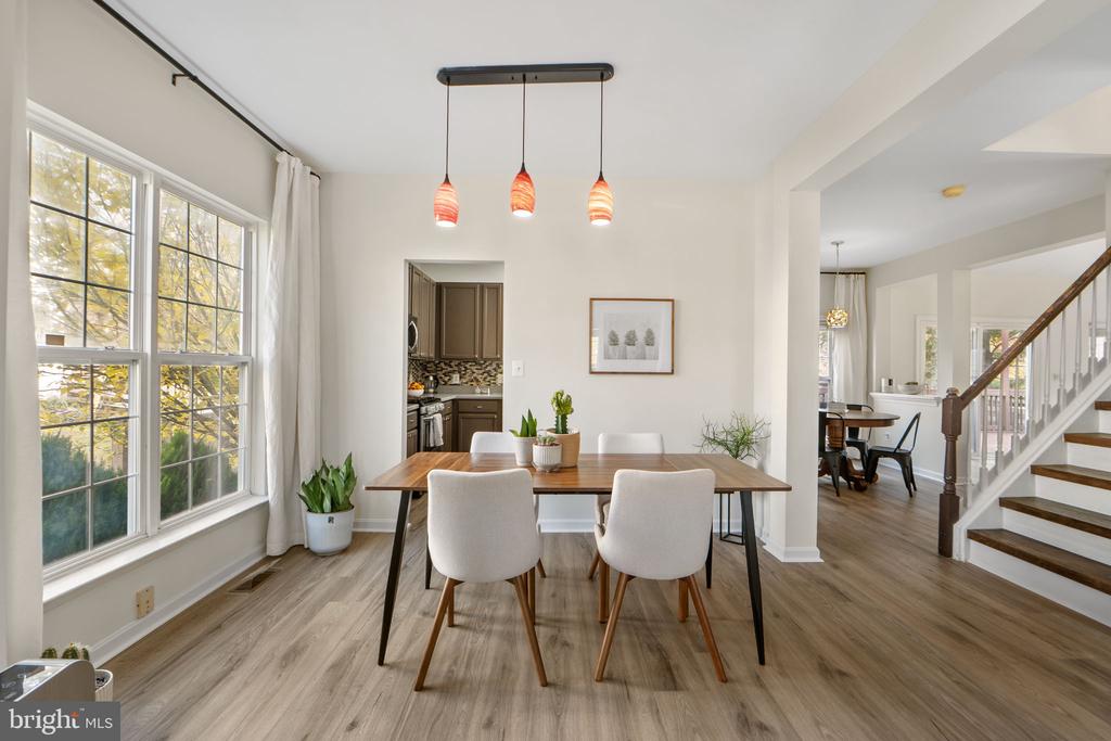 12204 HOOP COURT