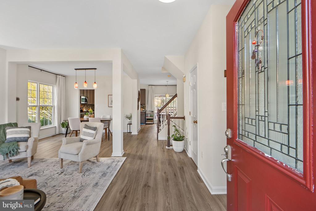 12204 HOOP COURT