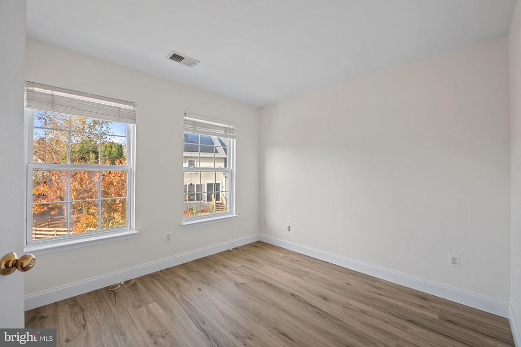 12204 HOOP COURT