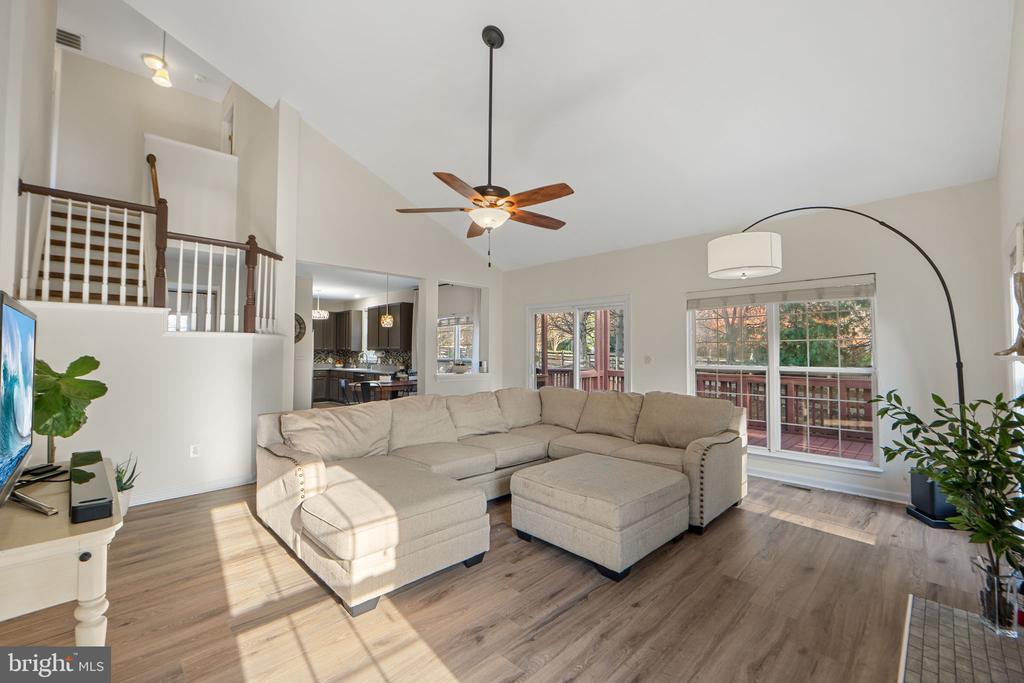 12204 HOOP COURT