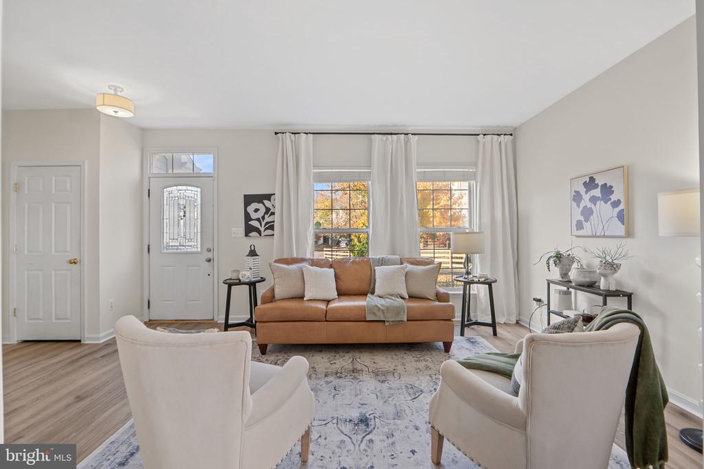 12204 HOOP COURT