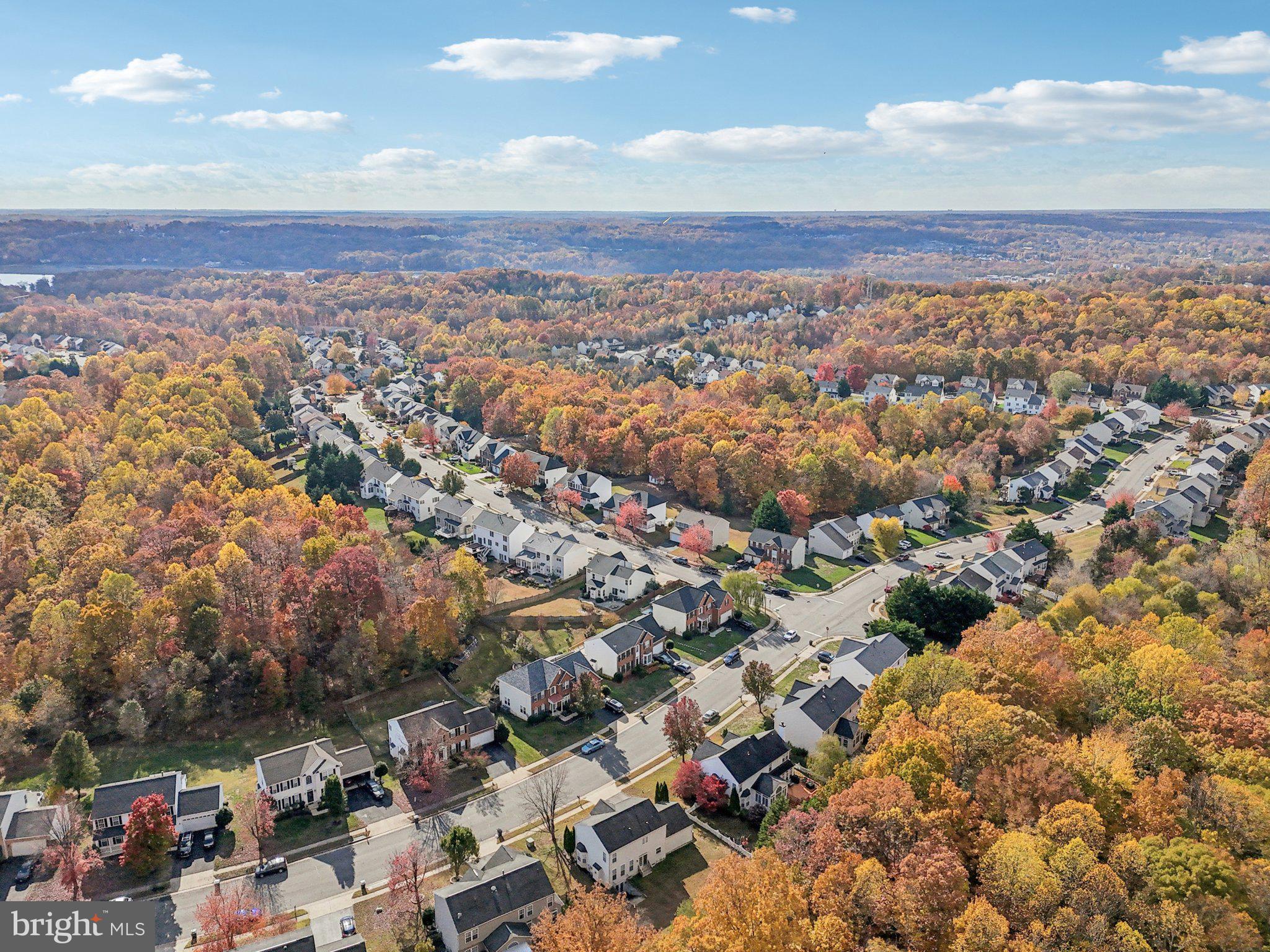 2880 MYRTLEWOOD DRIVE