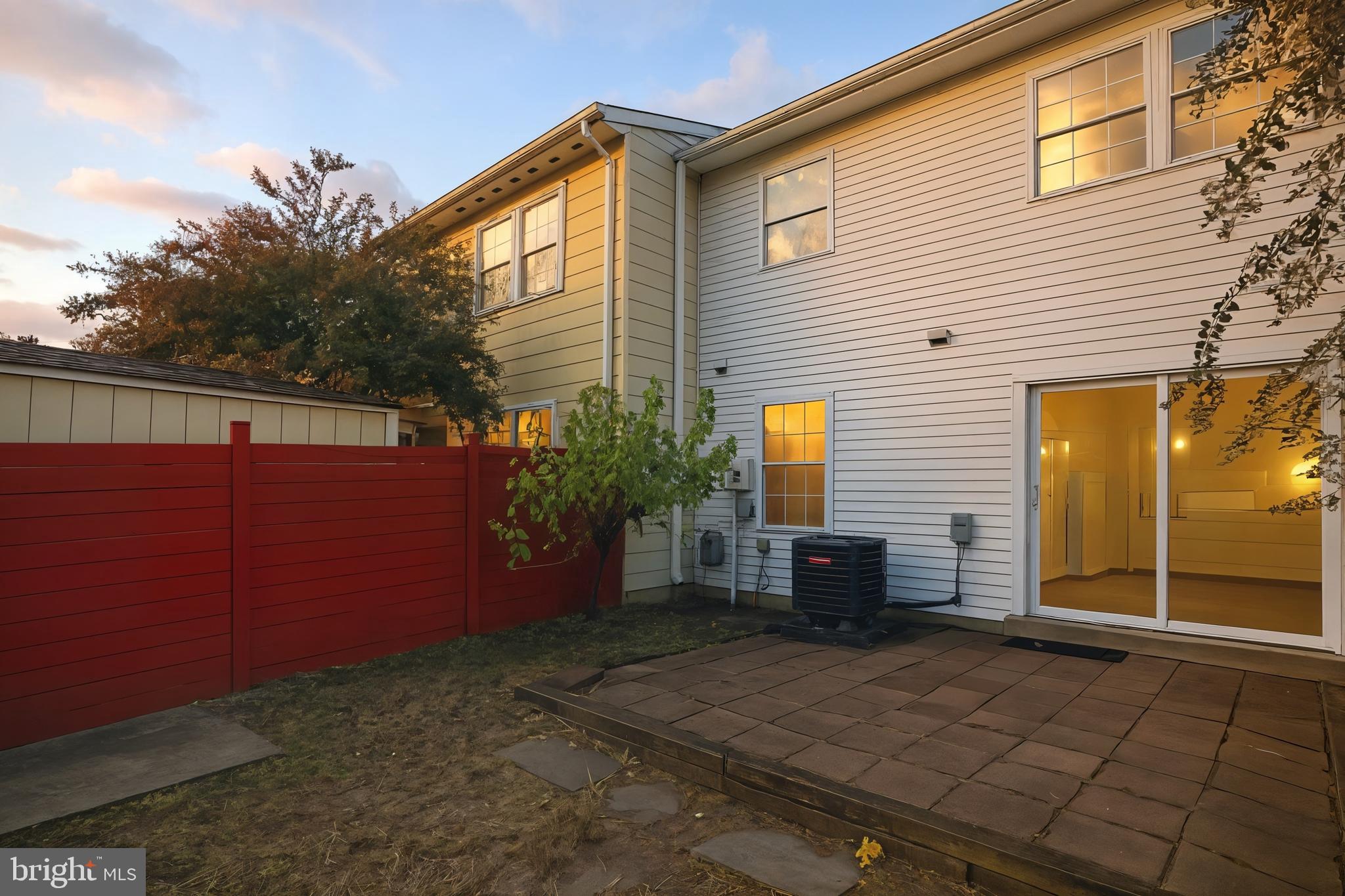 14753 TAMARACK PLACE