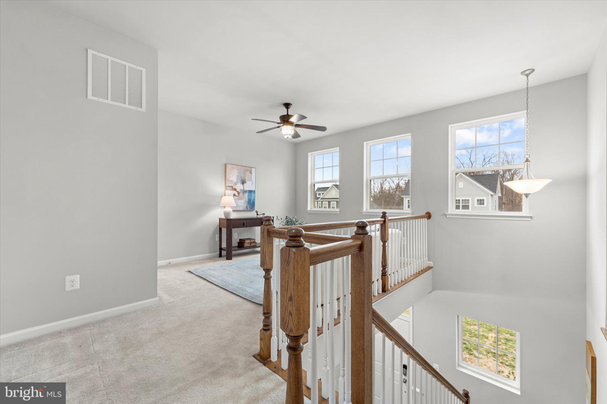 10512 BLAZING STAR LOOP