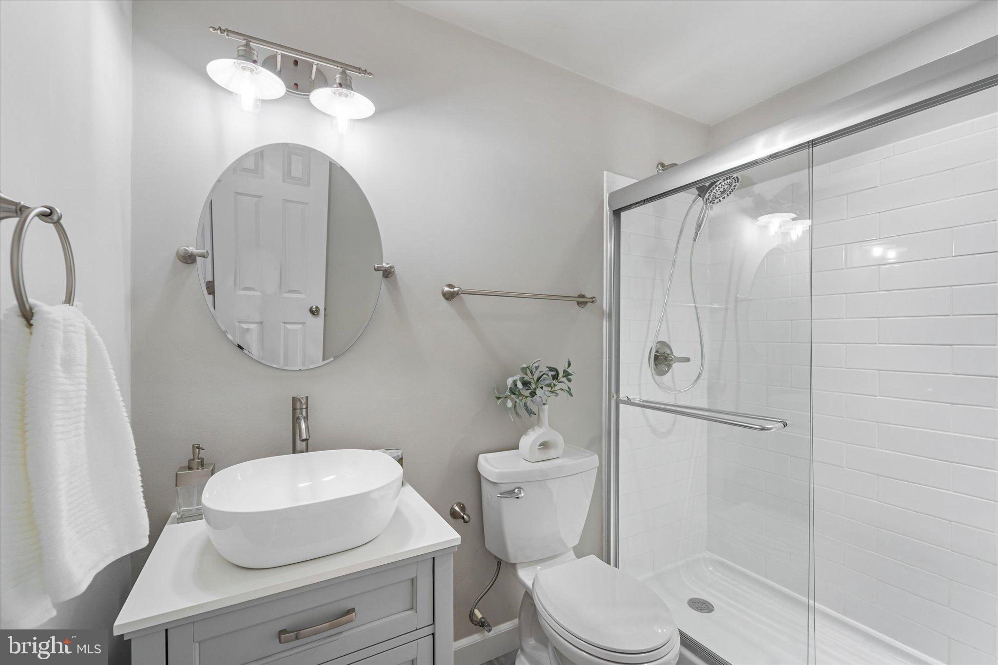 10512 BLAZING STAR LOOP