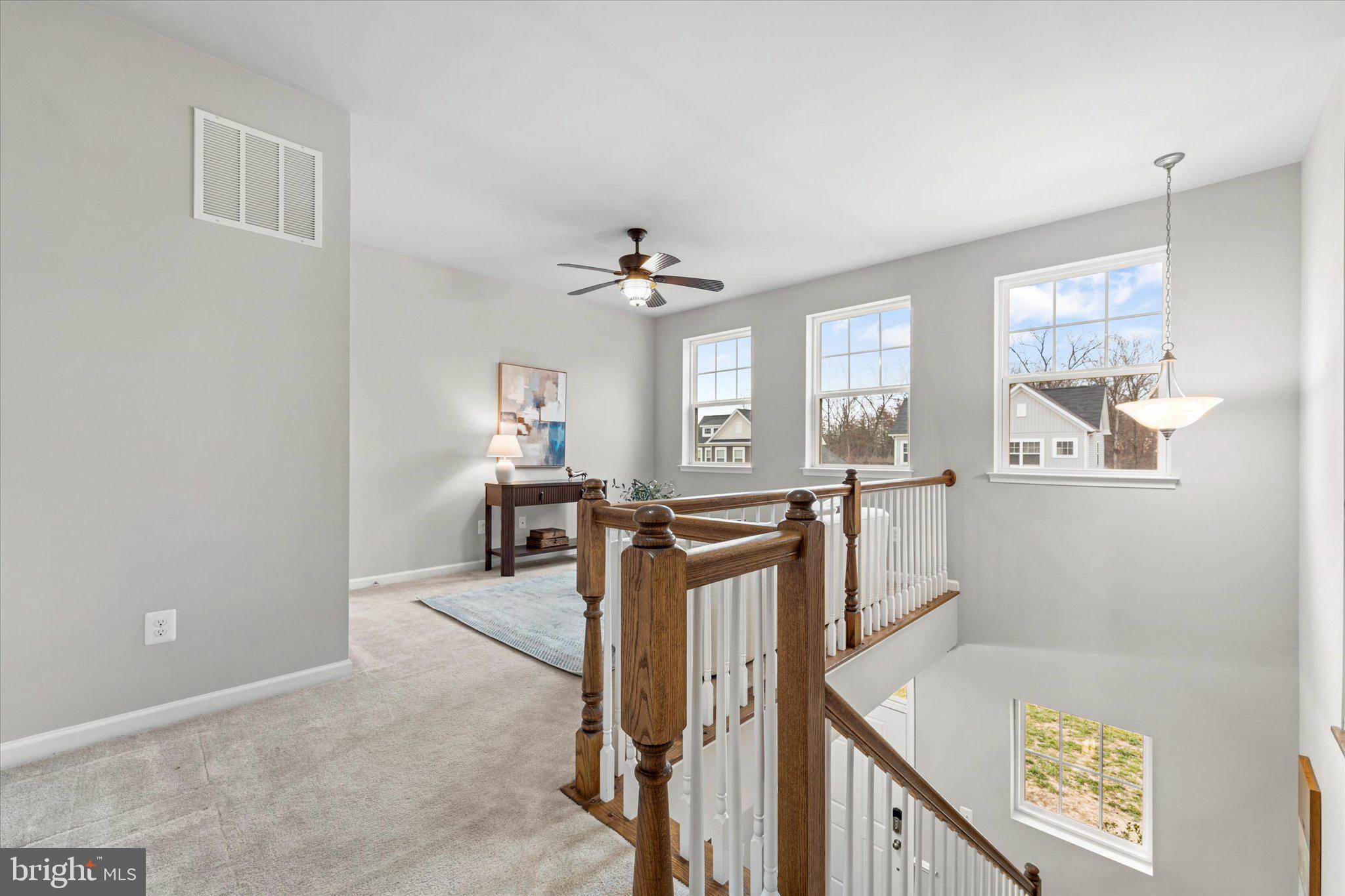 10512 BLAZING STAR LOOP