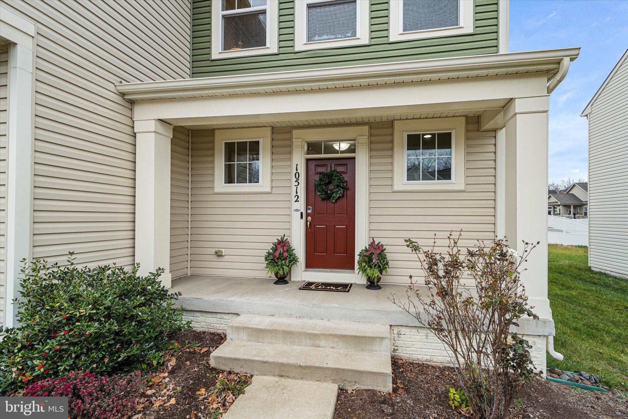 10512 BLAZING STAR LOOP