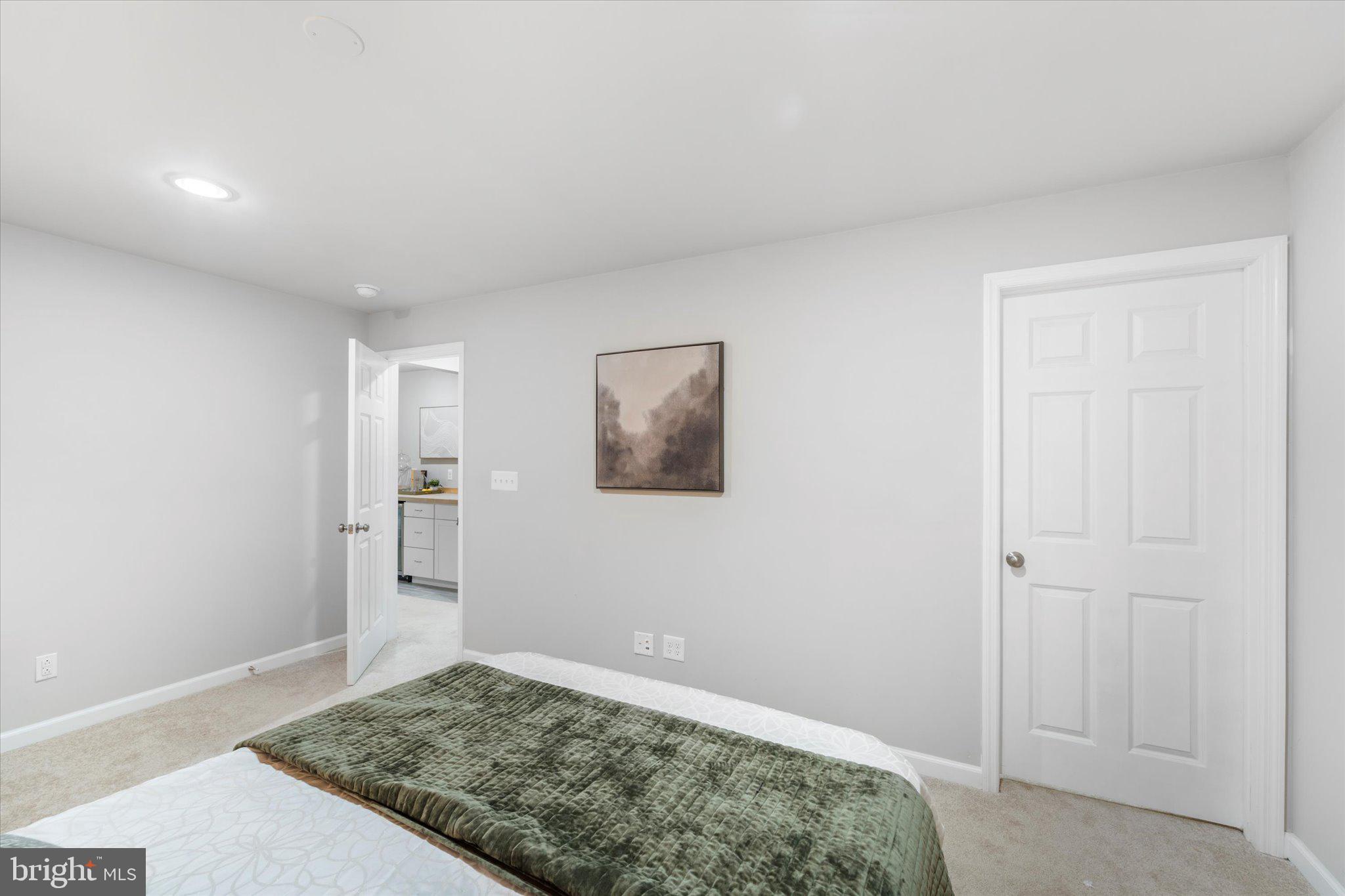 10512 BLAZING STAR LOOP