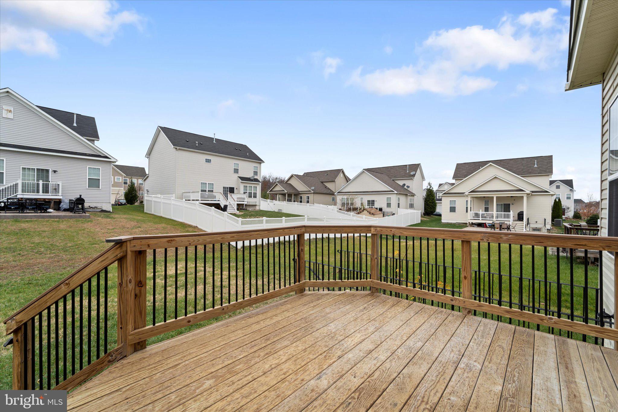 10512 BLAZING STAR LOOP