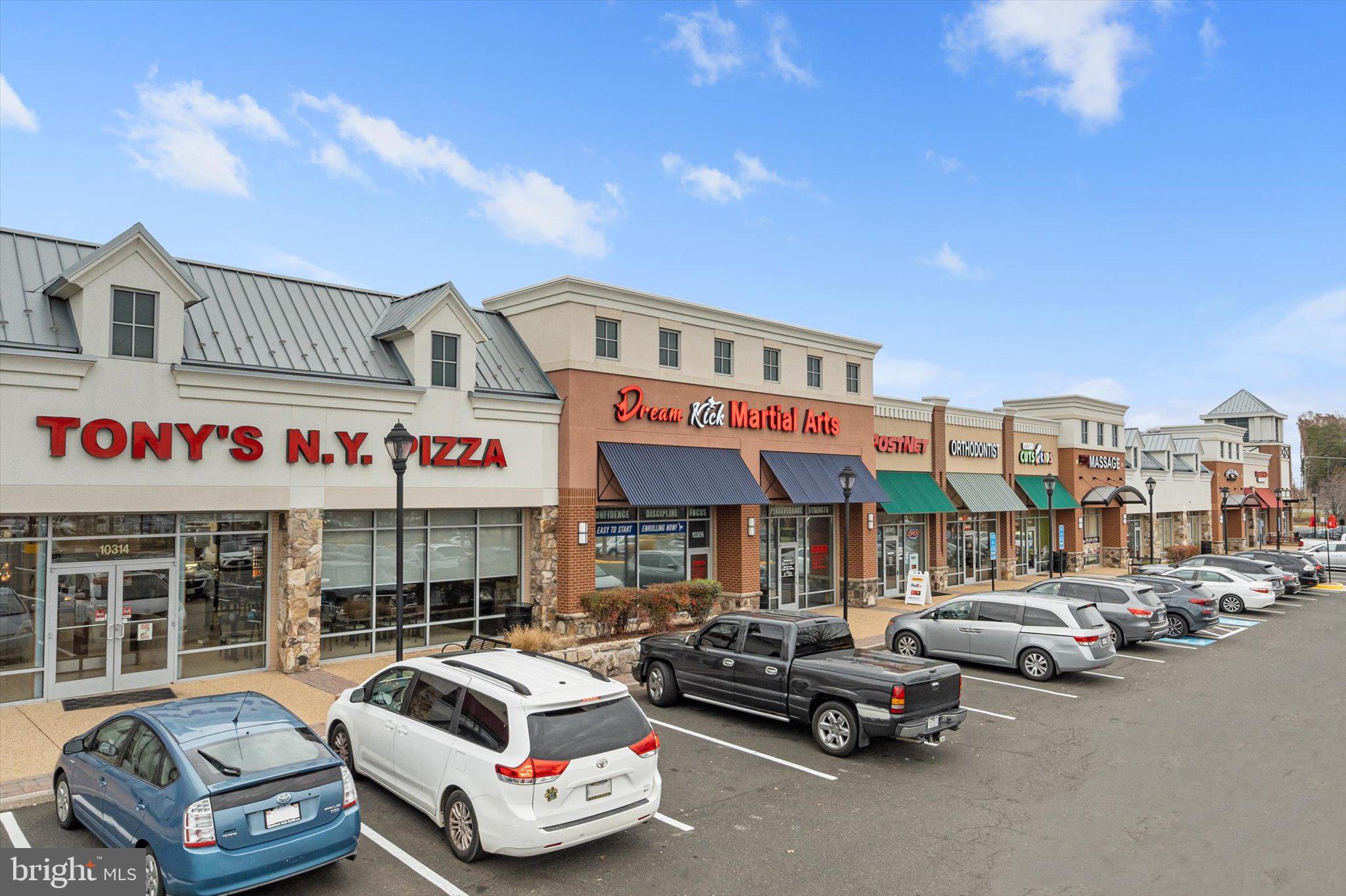 10512 BLAZING STAR LOOP