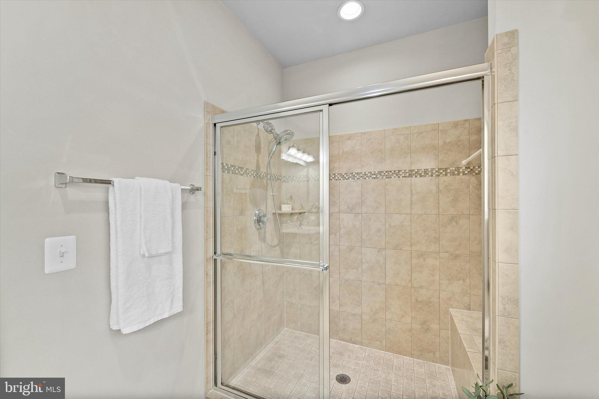 10512 BLAZING STAR LOOP