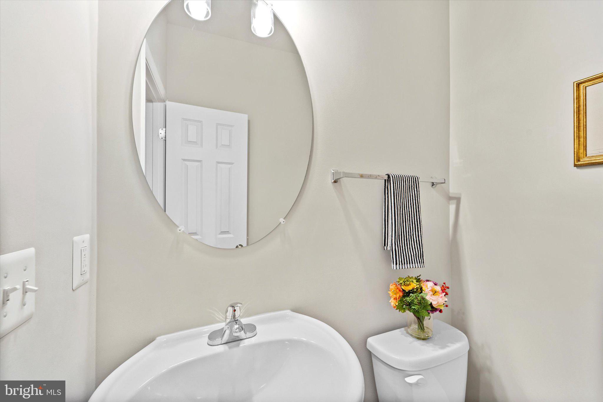 10512 BLAZING STAR LOOP