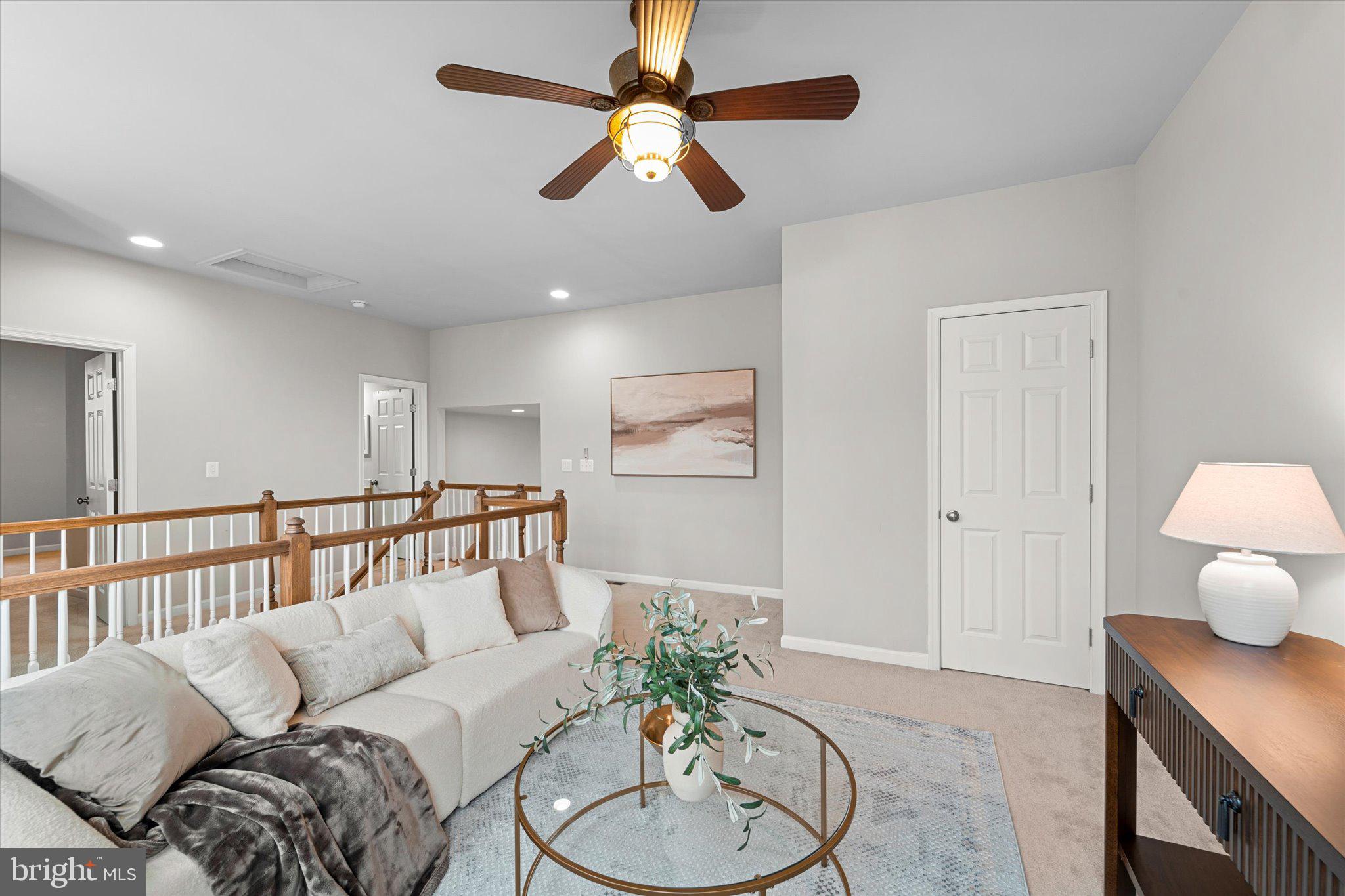 10512 BLAZING STAR LOOP