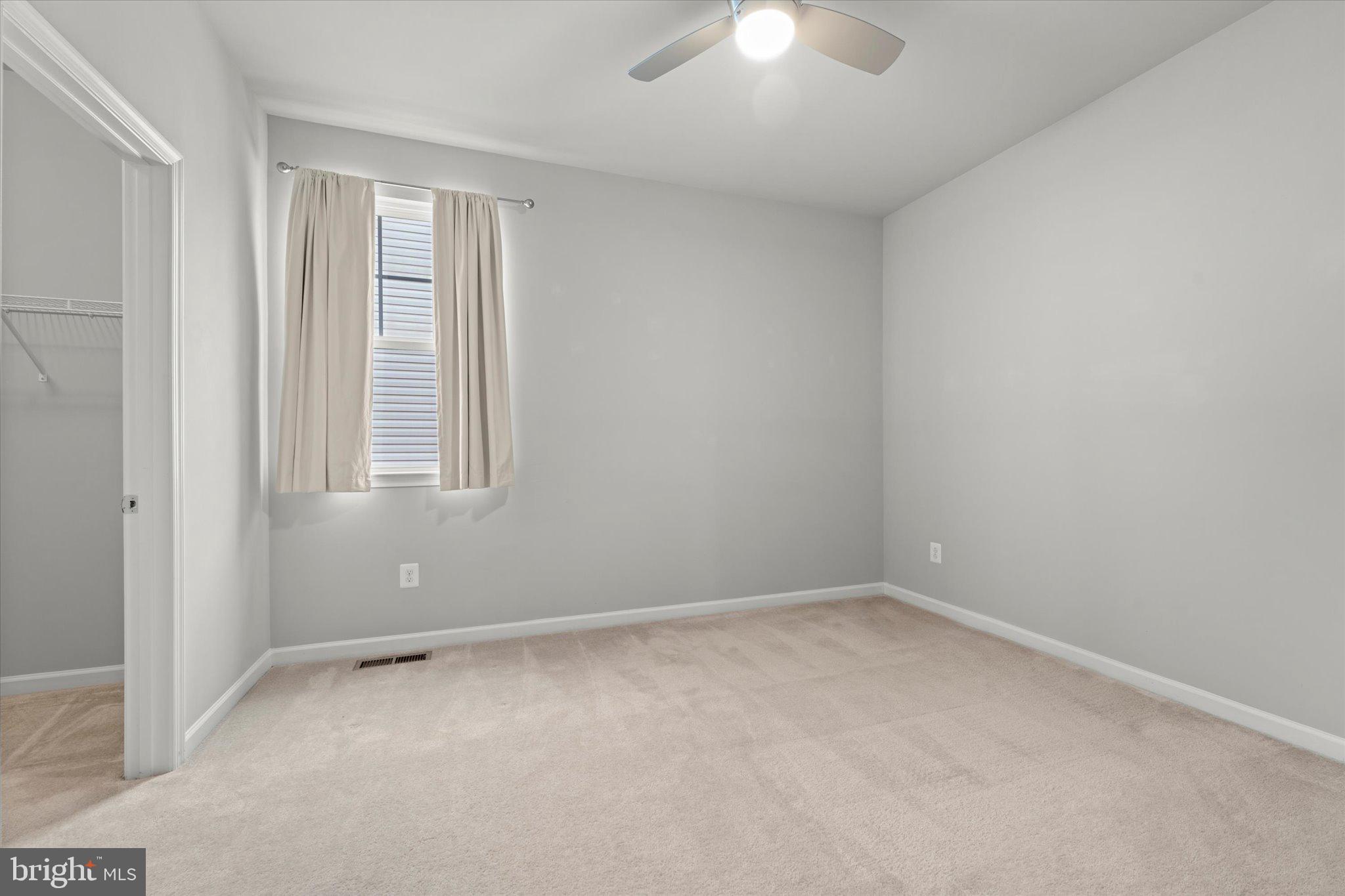 10512 BLAZING STAR LOOP