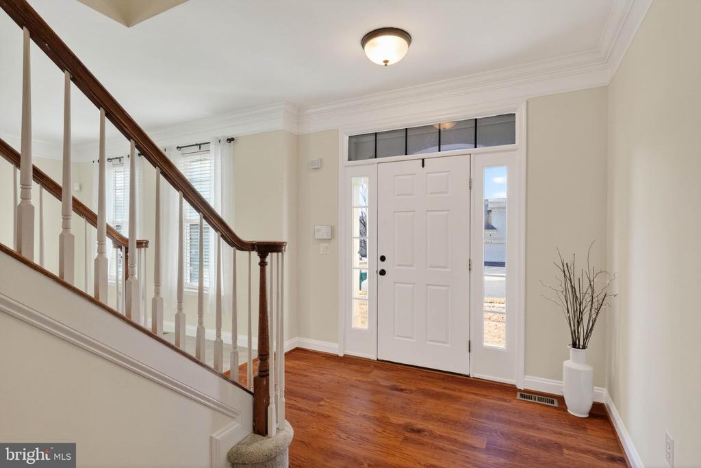 3313 LADY CATHERINE CIRCLE
