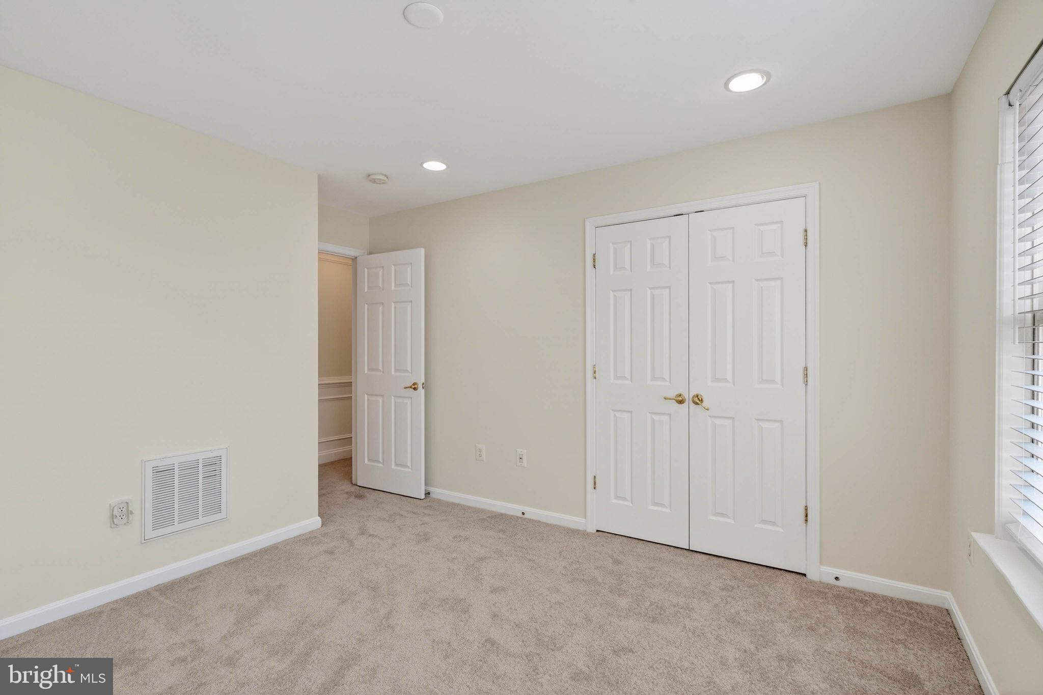 3313 LADY CATHERINE CIRCLE