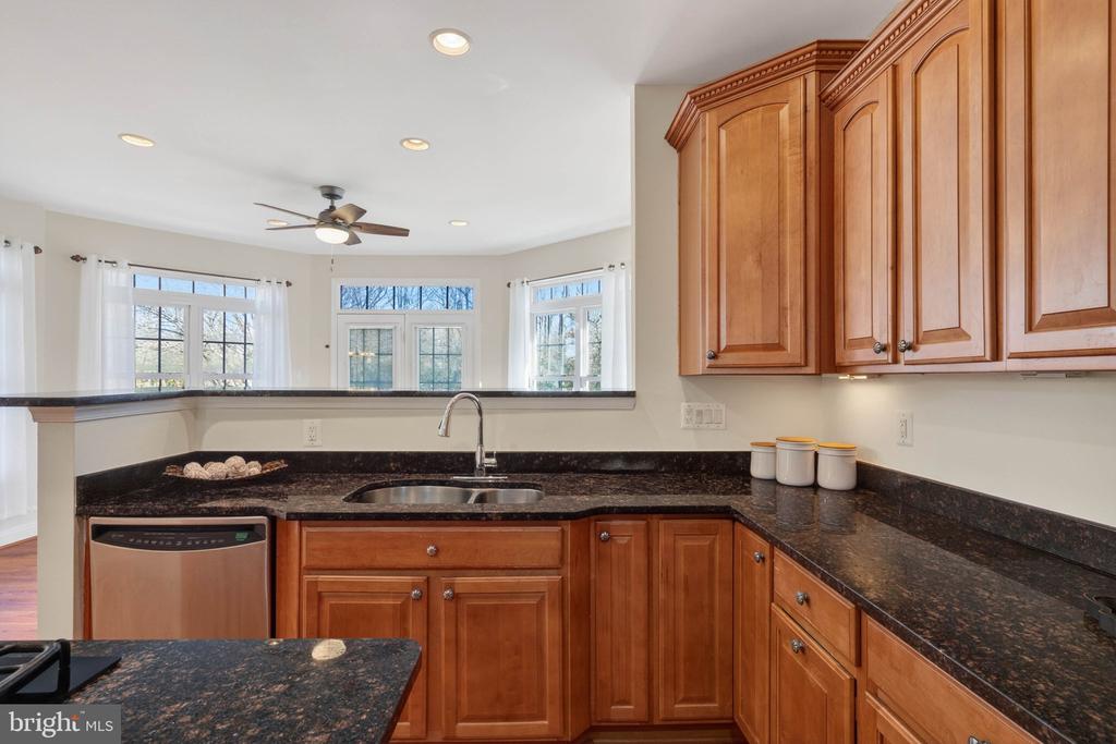 3313 LADY CATHERINE CIRCLE