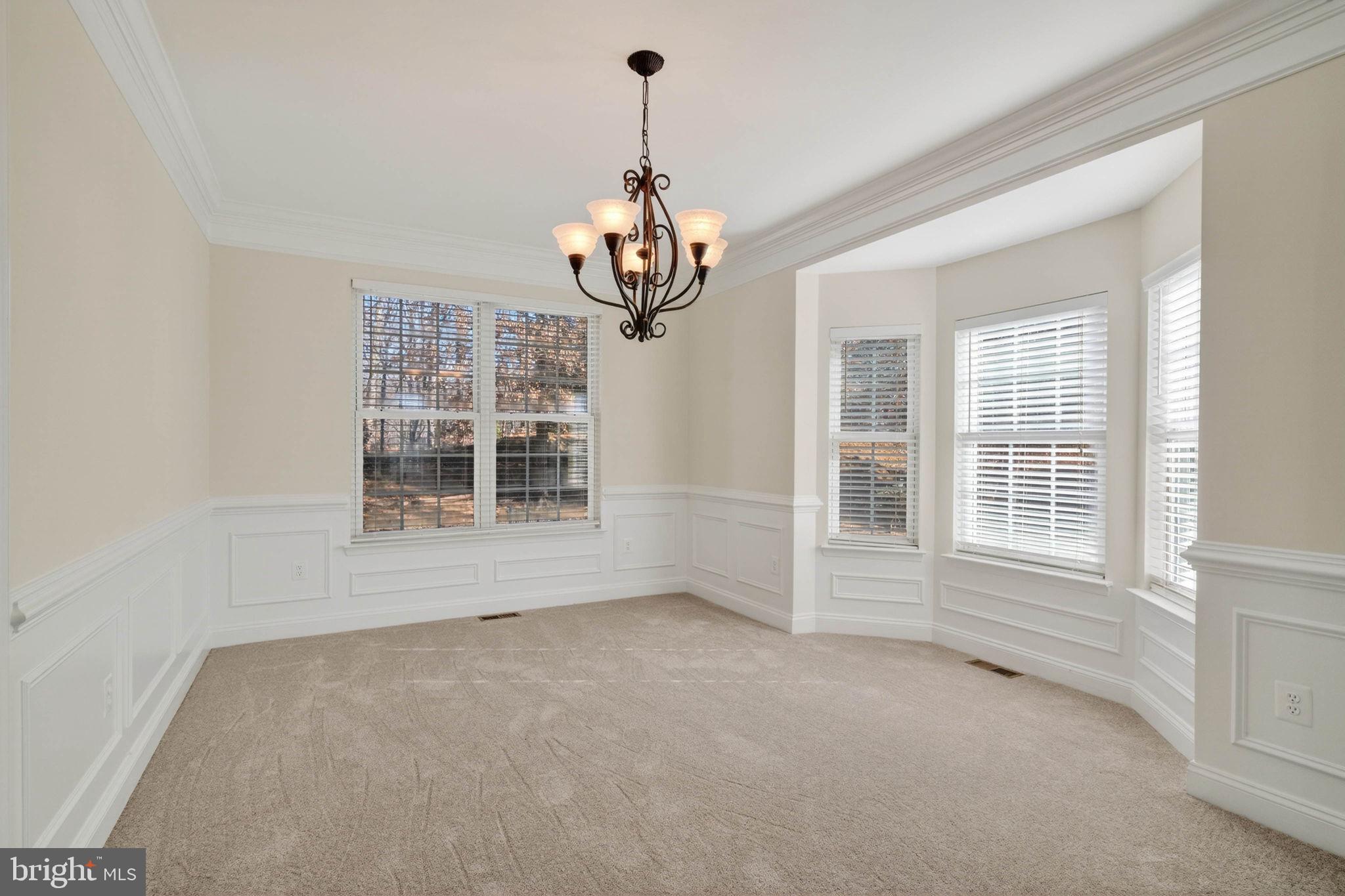 3313 LADY CATHERINE CIRCLE